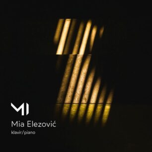 Mia Elezović: Us