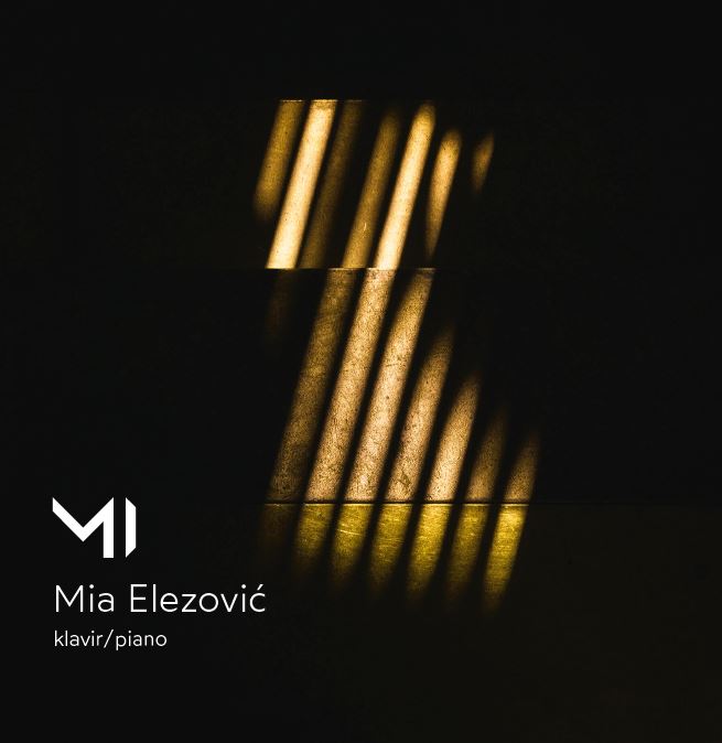 Mia Elezović: Us